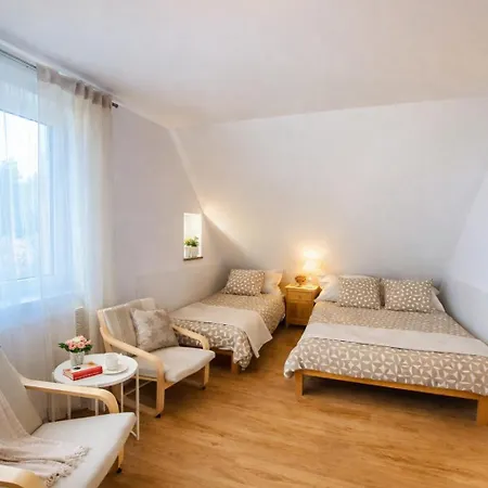 Chalet Apartamenty&domek Gawędówka *